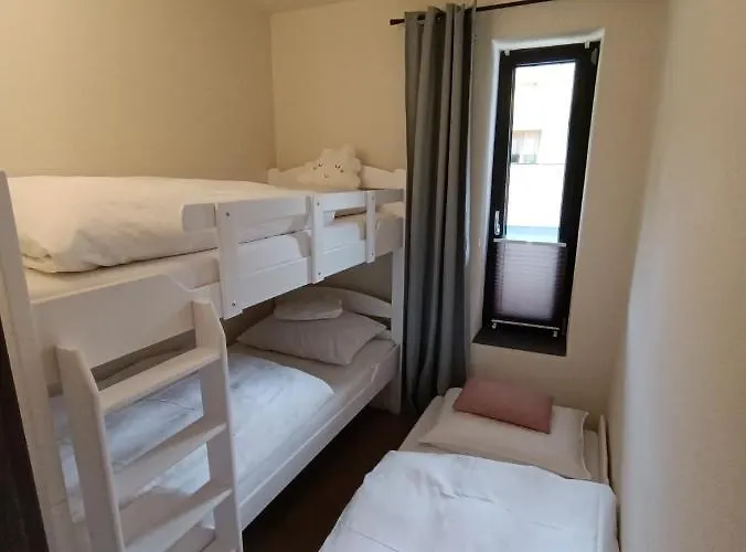 Alpartment 38 * 劳里斯